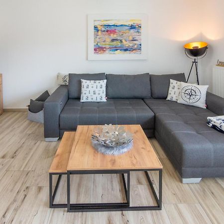 Ferienwohnung Liegeplatz Dornumersiel Eksteriør billede